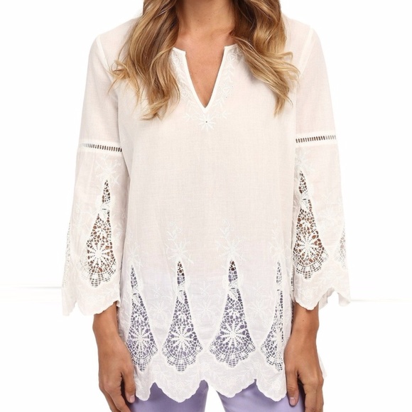 Eyelet Lace Detailed Tunic Top - Picture 1 of 8
